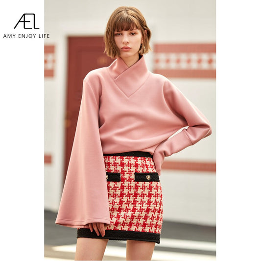 Pink Comfort: Women's full sleeve cute sweater perfect for spring.