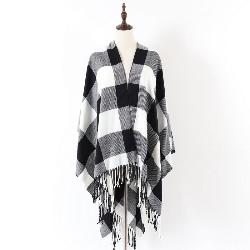 Fringed warm shawl