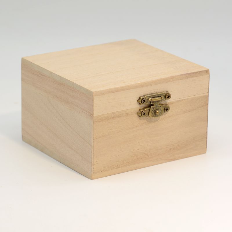 Log embryo wooden tire box