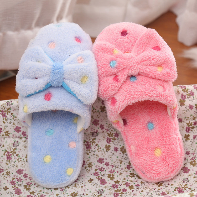 BowBliss: Cotton slippers adorned with a stylish bow for added charm.