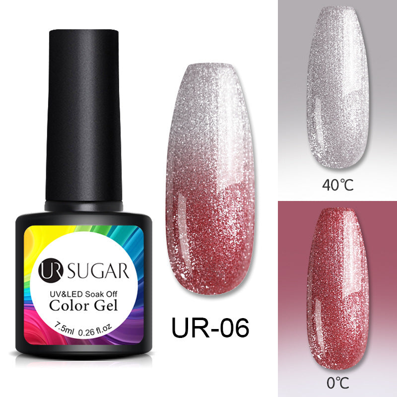 Glitzernder Nagellack mit Temperaturwechsel 