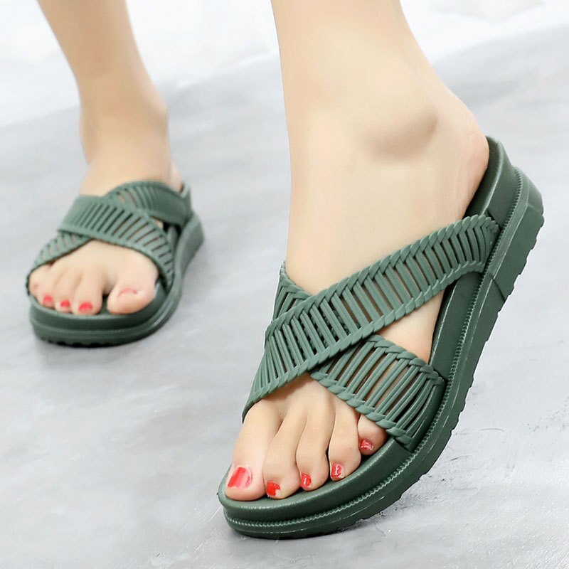 Women's summer cross strap slippers