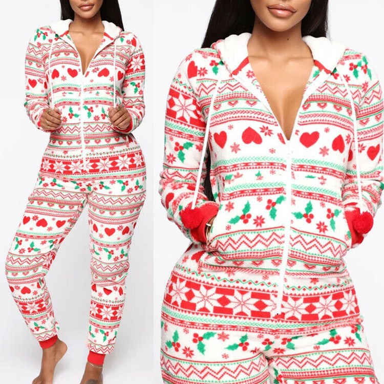 FestiveDreams: Hooded Christmas pajamas set for cozy women's nightwear.