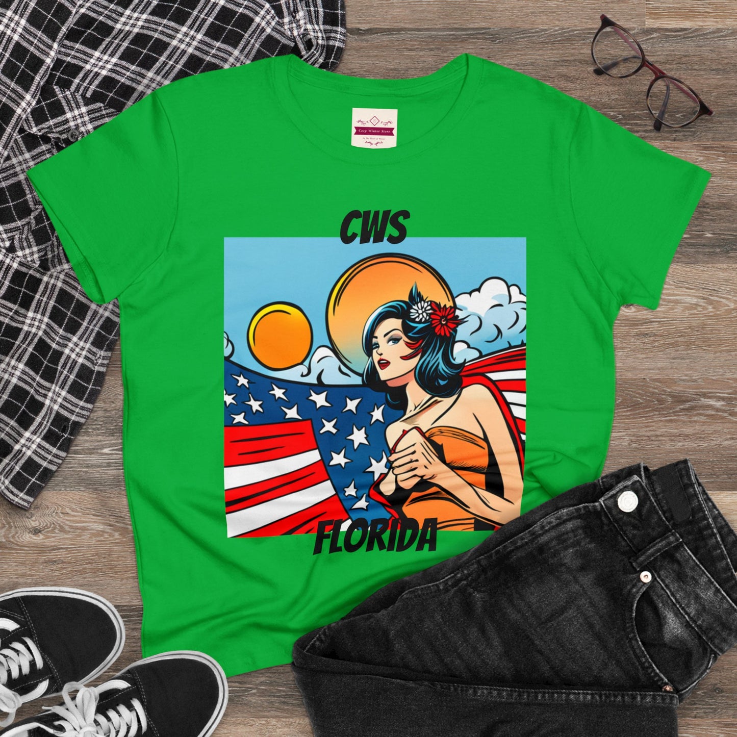 CWS Damen-T-Shirt aus mittelschwerer Baumwolle mit USA-Flagge von Cozy Winter Store (Versand nur innerhalb der USA)