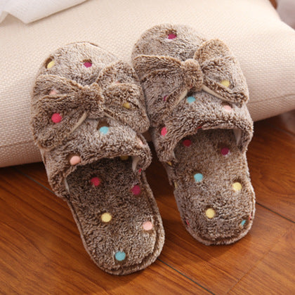 BowBliss: Cotton slippers adorned with a stylish bow for added charm.