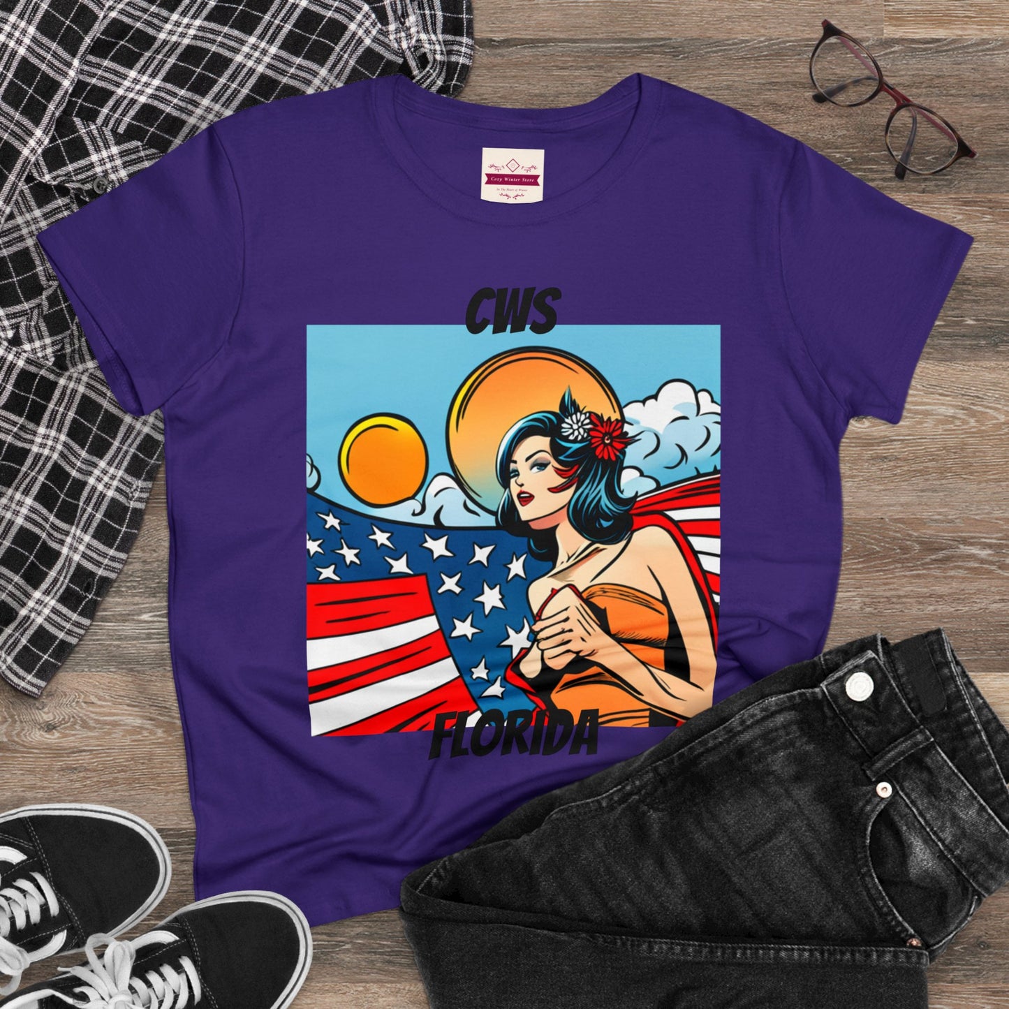 CWS Damen-T-Shirt aus mittelschwerer Baumwolle mit USA-Flagge von Cozy Winter Store (Versand nur innerhalb der USA)