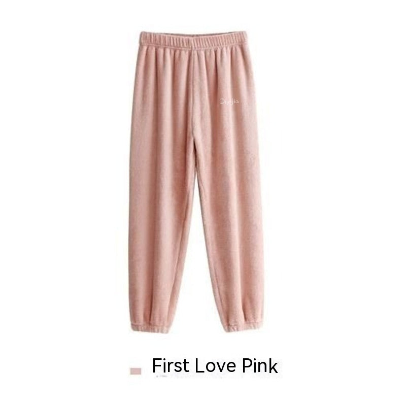 WarmLounge: Thermal coral fleece baggy pajama pants for cozy leisure.