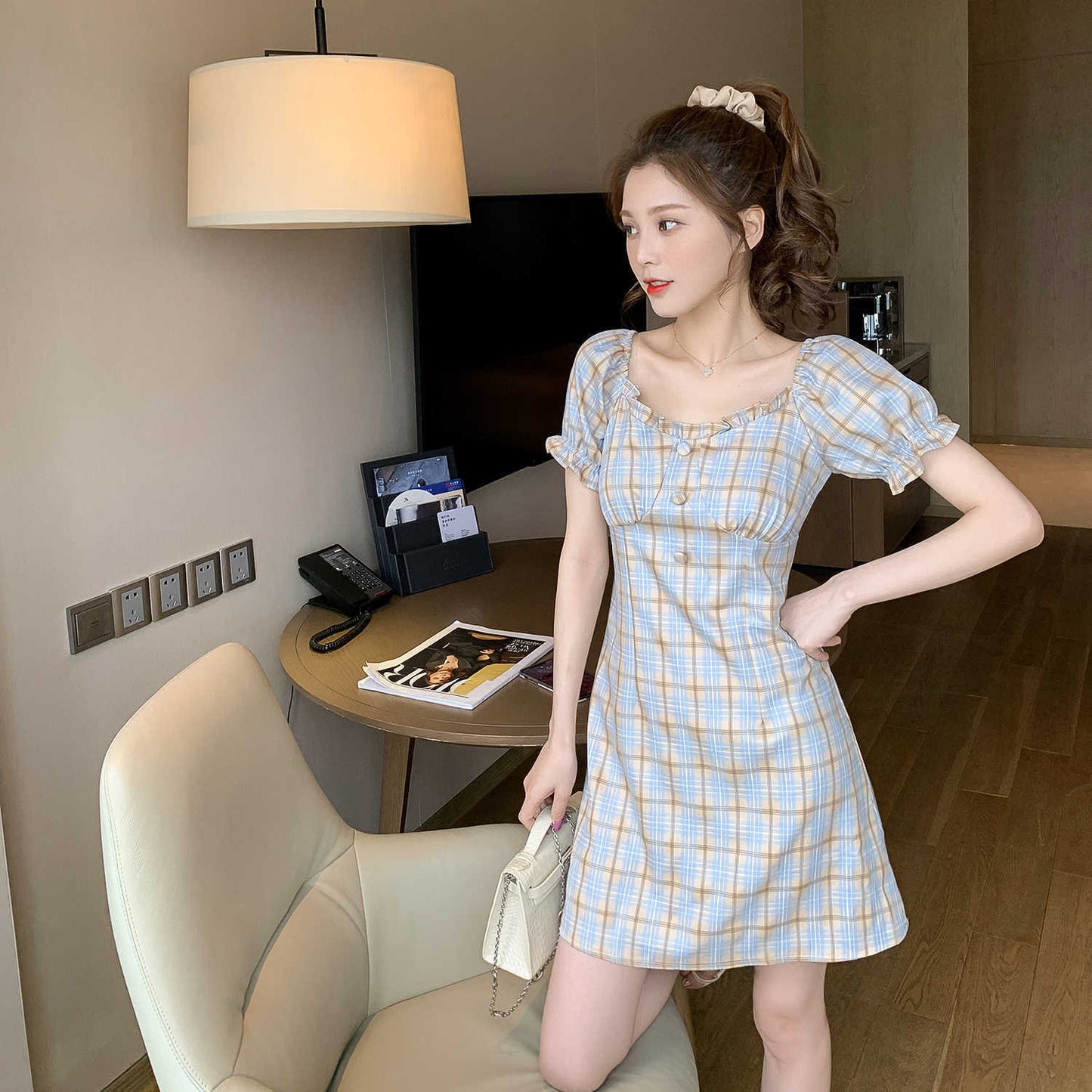 Summer New FrenchRetro Skirt Temperament Square Collar Mid-length Skirt Waist Short-Sleeved Plaid Dress Female