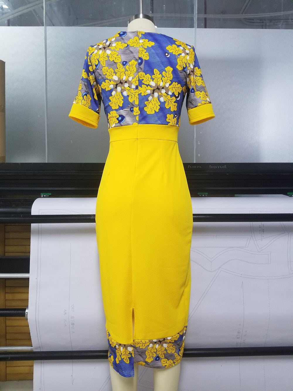 European And American Autumn Women'S Commuter Temperament Yellow Print Slim Mid-Waist Pencil Dress