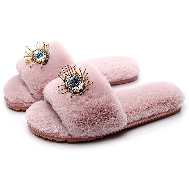 LashLuxe: Eyelash slippers that add a playful touch to your style.