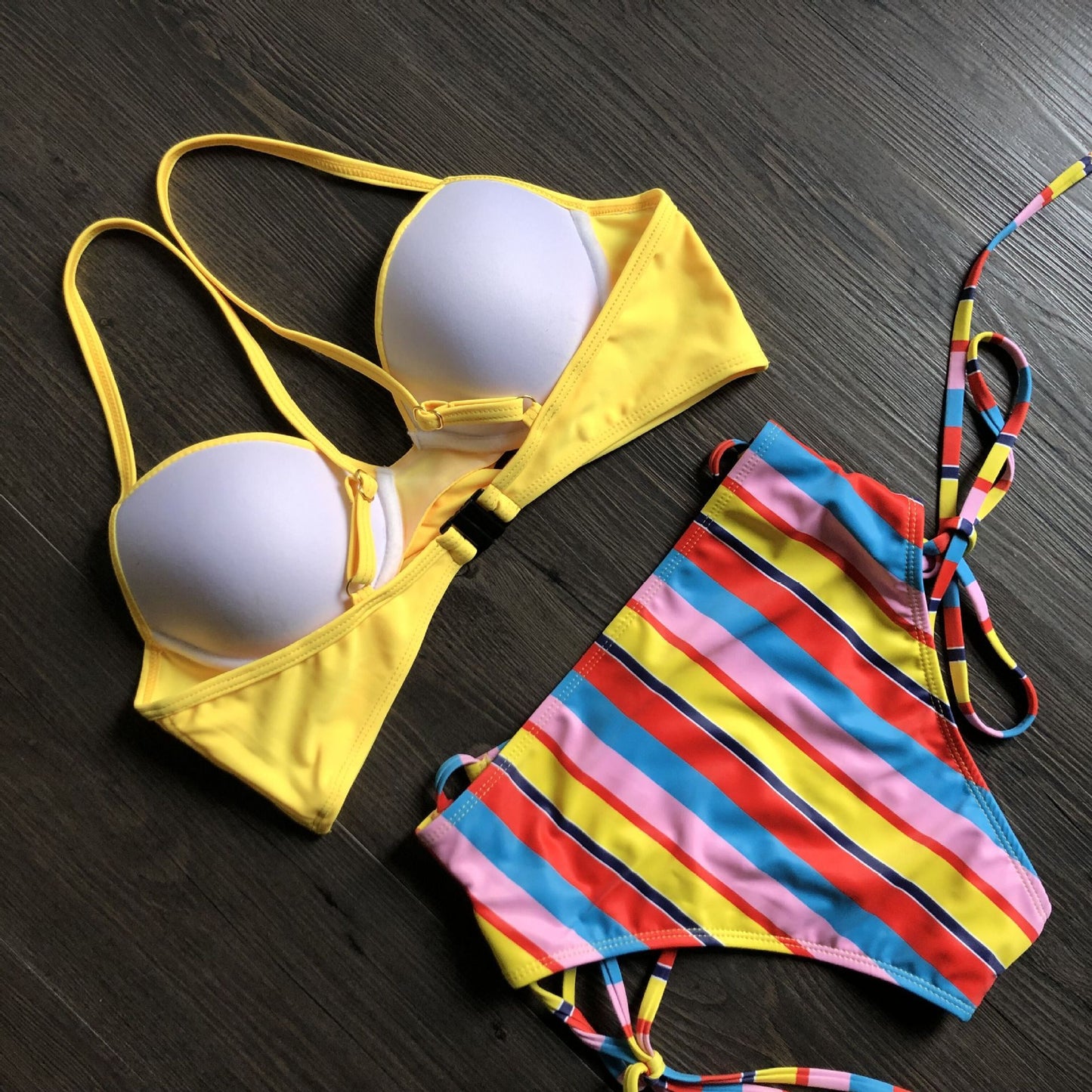 Hard Cover Striped Bikini Split Swimsuit