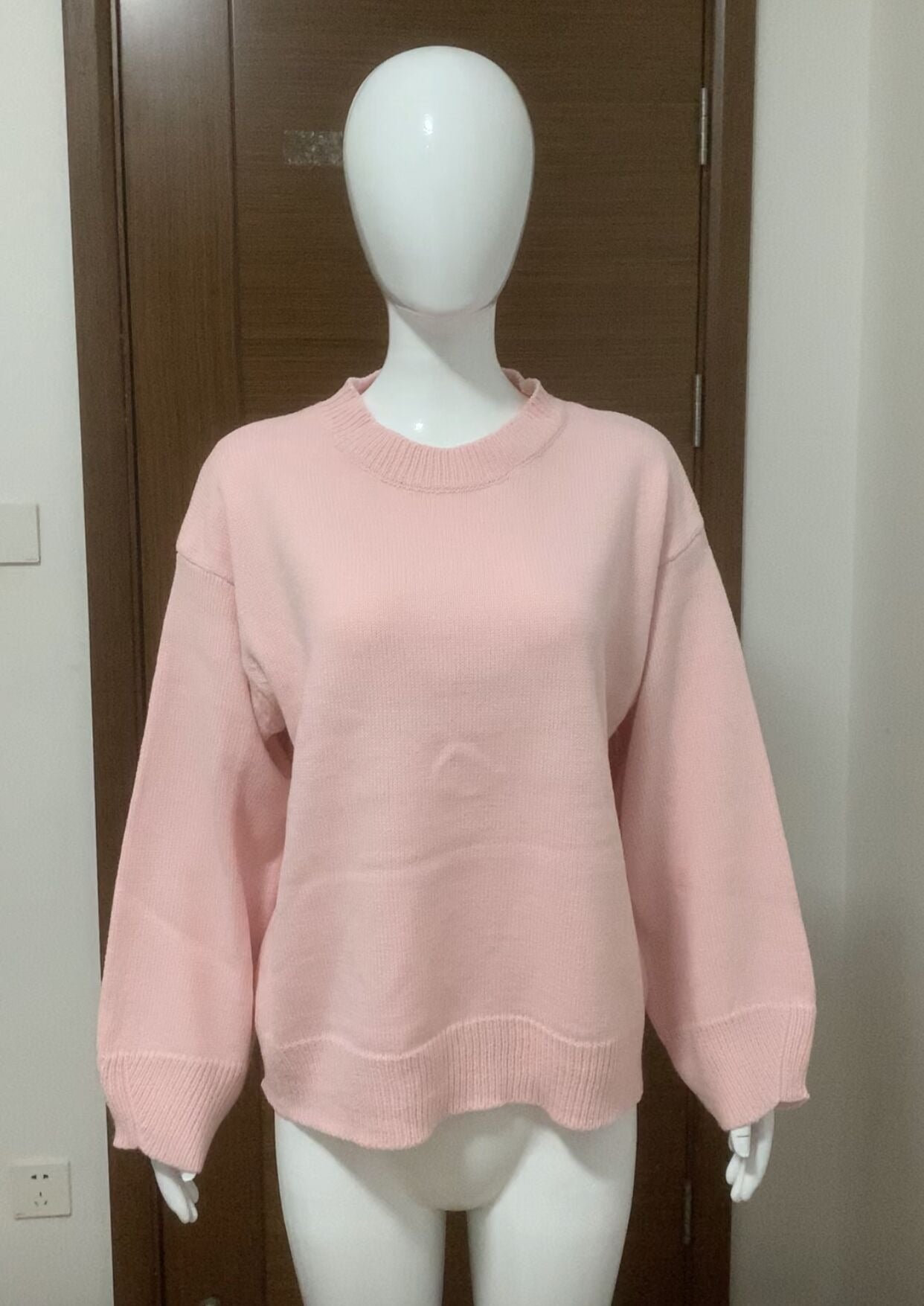 Autumn and winter hot selling round neck Barbie pink loose casual pullover long-sleeved sweater