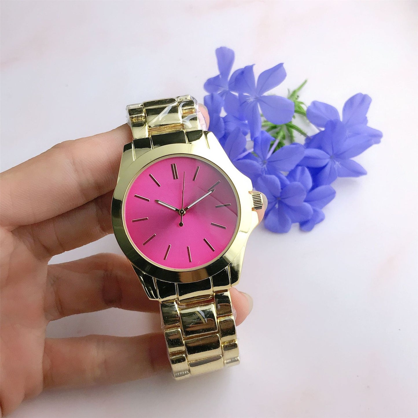 Casual Elegance And Creativity Quartz Wrist Watch Male And Female Matching Style Korean Simple