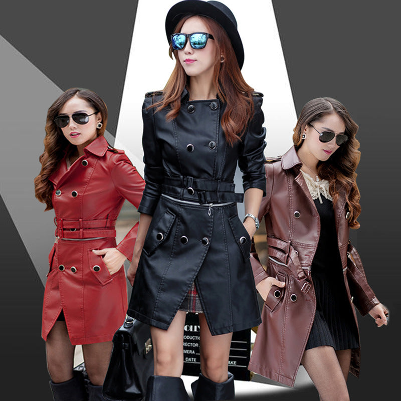 LeatherLuxe: mittellanger Trenchcoat aus PU-Leder für einen eleganten und stylischen Look.