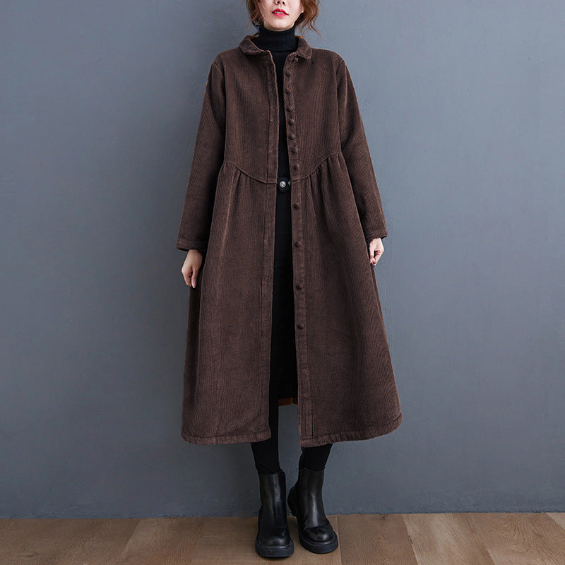 Retro Comfort: Women's corduroy casual coat with fleece-lined, long sleeves for autumn and winter.