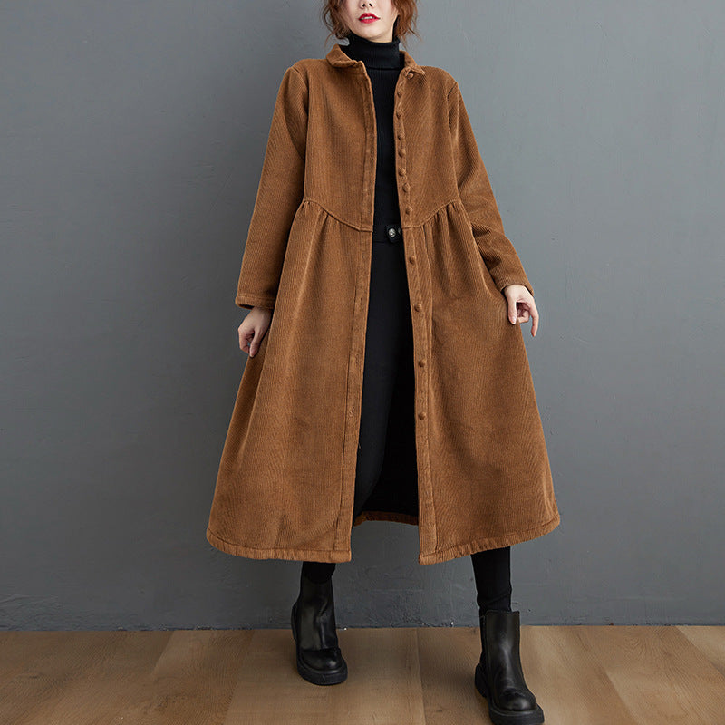 Retro Comfort: Women's corduroy casual coat with fleece-lined, long sleeves for autumn and winter.