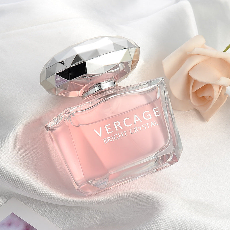 Essence Elysium präsentiert das Parfüm der Crystal Diamond-Serie von Vercage Fragrance.