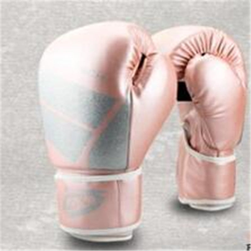 Fighting sandbags and Sanda gloves