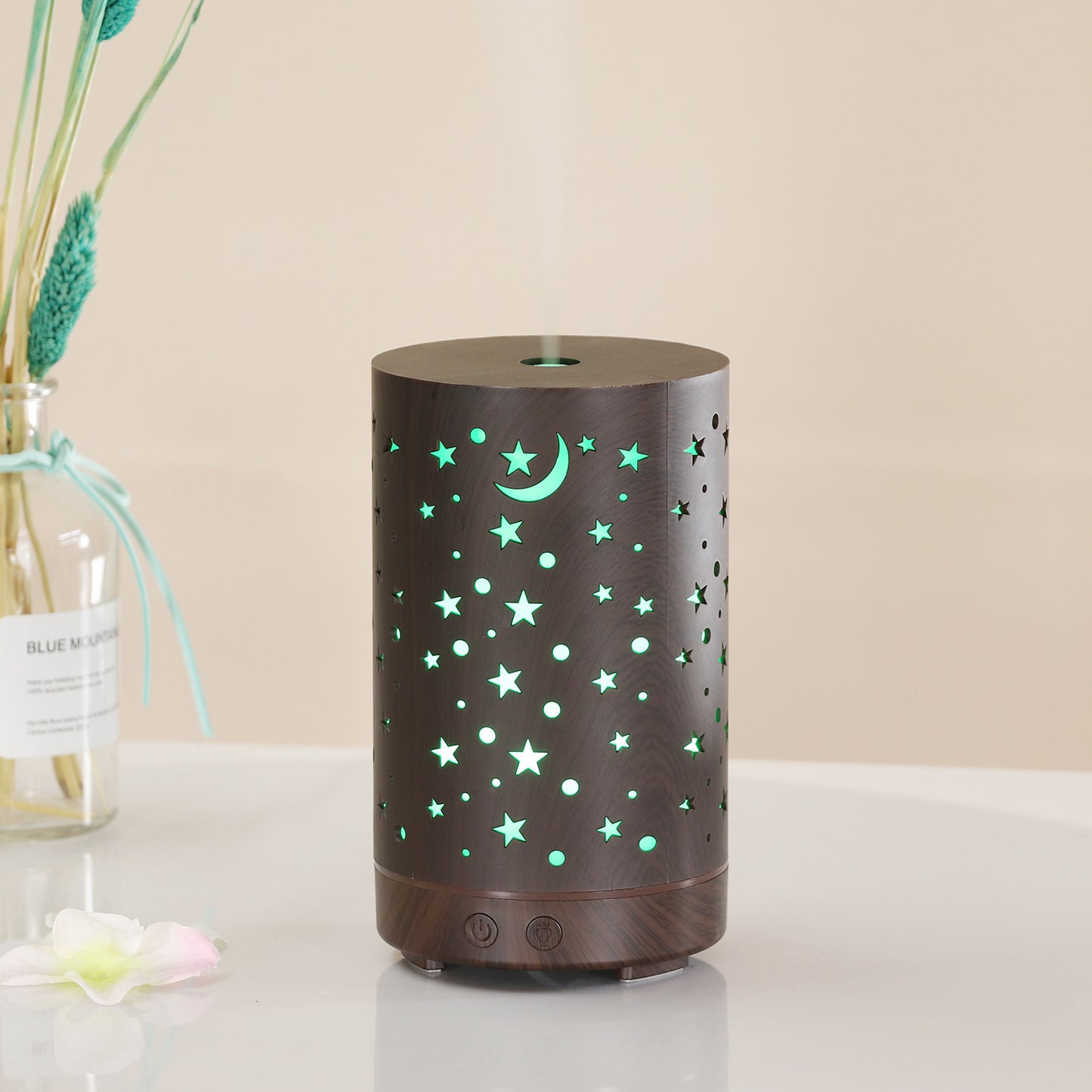 Neu Kreativer Luftbefeuchter mit Sternenhimmel, Mini-Luftbefeuchter für den Schreibtisch, Büro, Zuhause, tragbarer bunter hohler Aroma-Diffusor