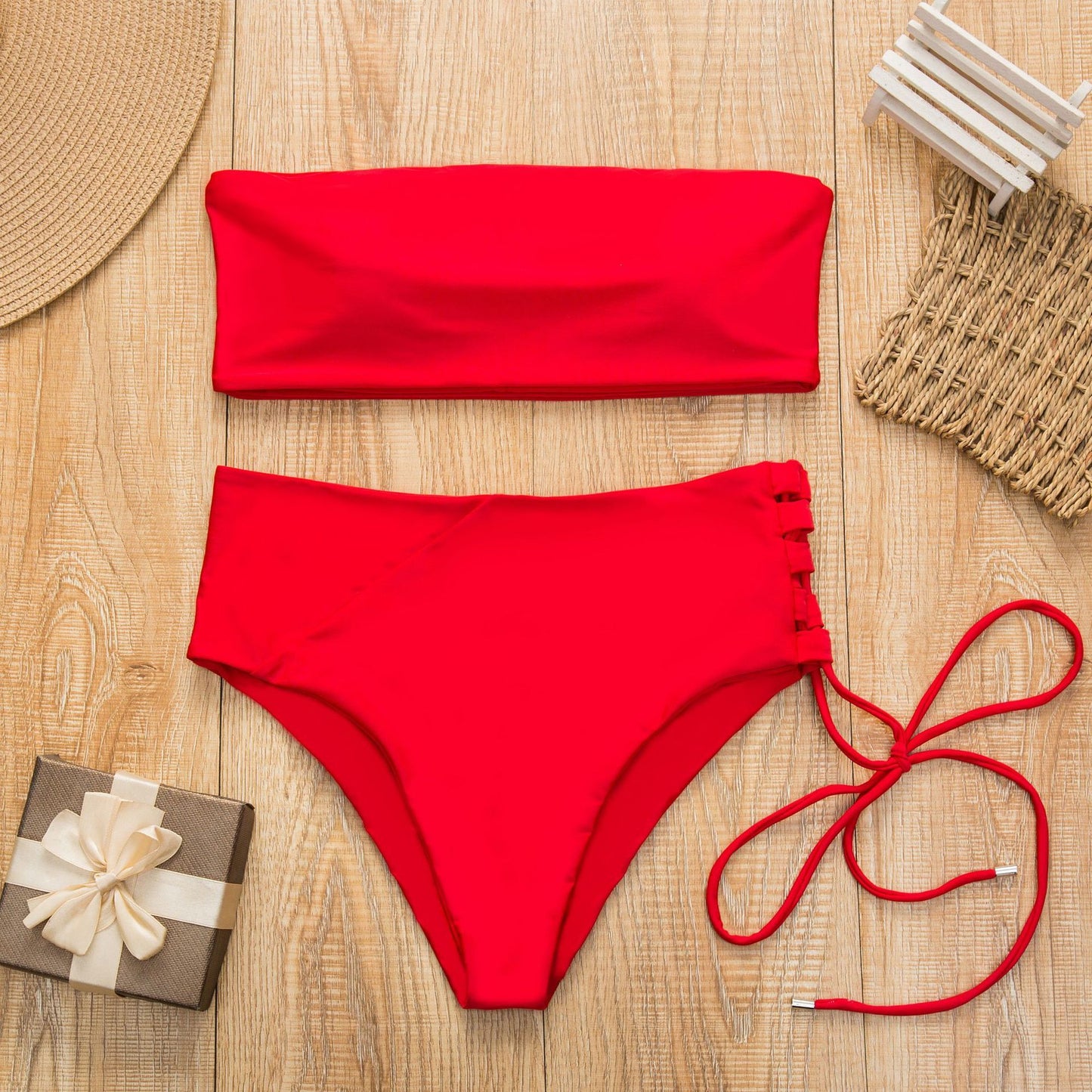 Split solid color bikini