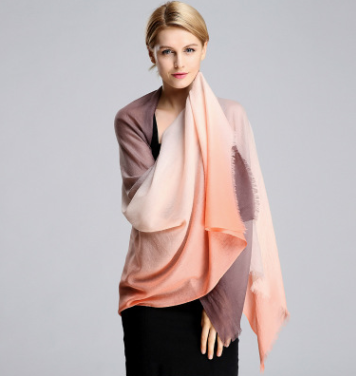 Gradient ring velvet cashmere shawl