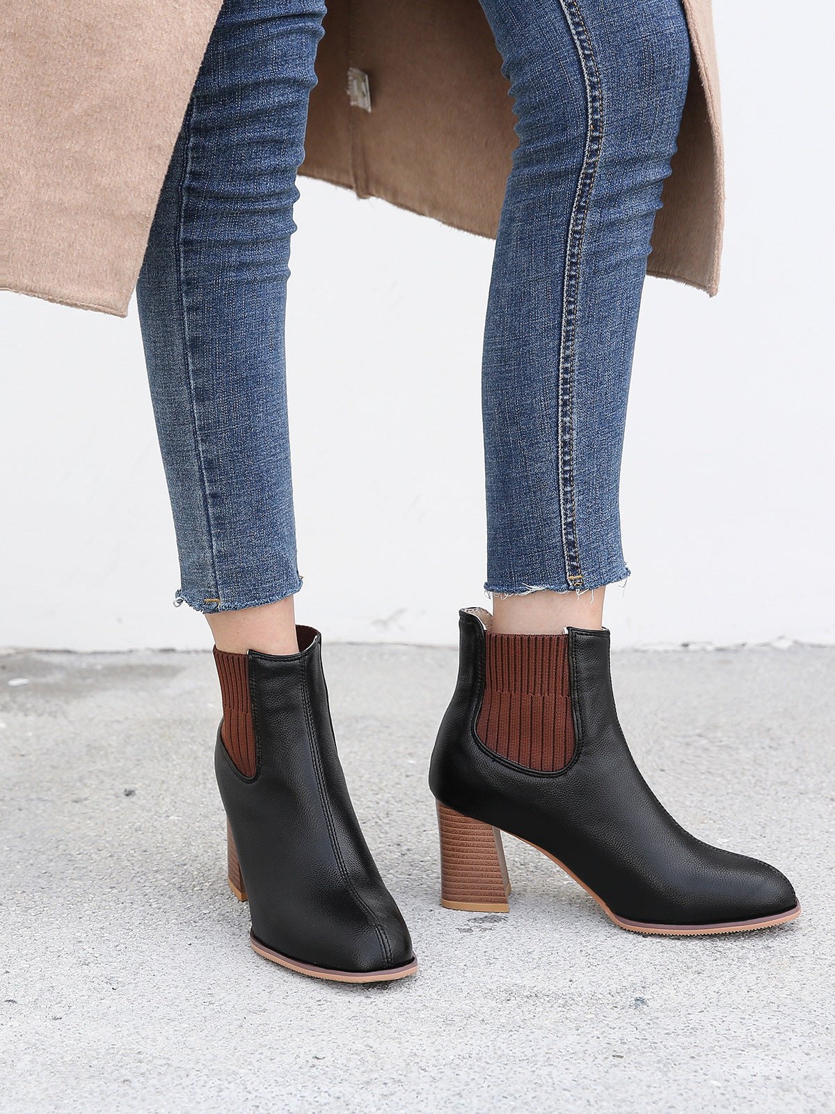 Women's elastic band boots