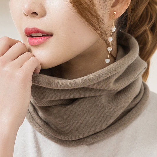 Warm neck cashmere scarf