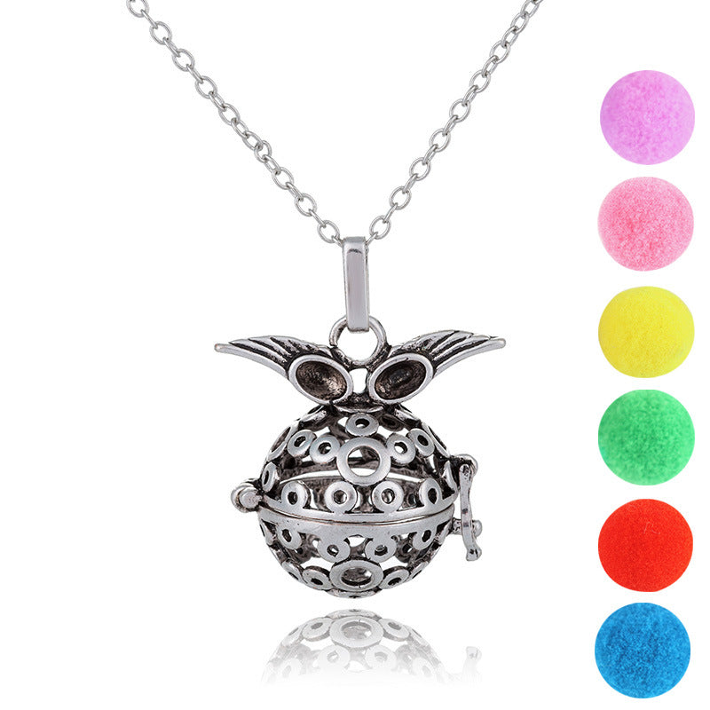 Essence Elysium: Sweater Chain with Perfume Pendant