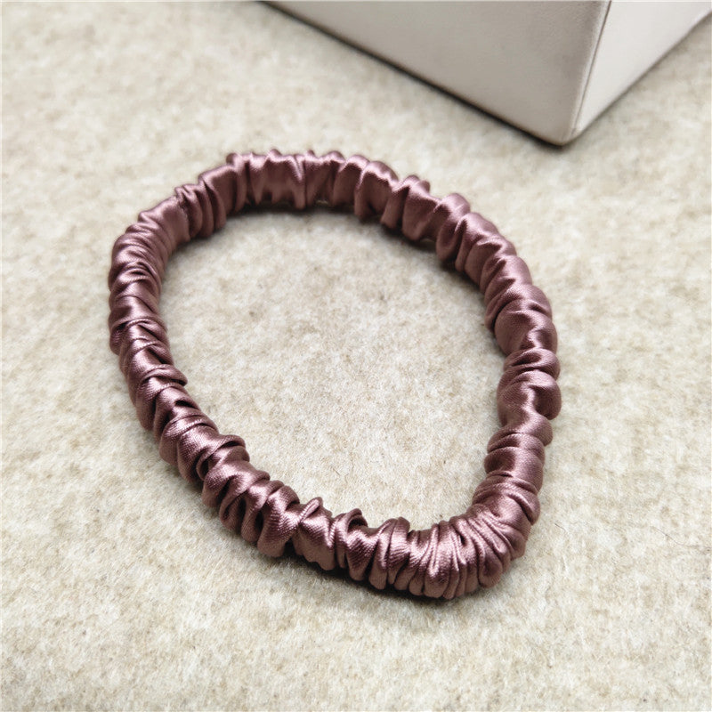 Silk seamless hair tie