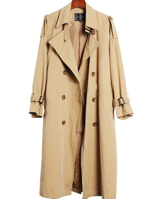 UrbanWash: Baumwollgewaschener Trenchcoat für einen entspannten und stylischen Look. 