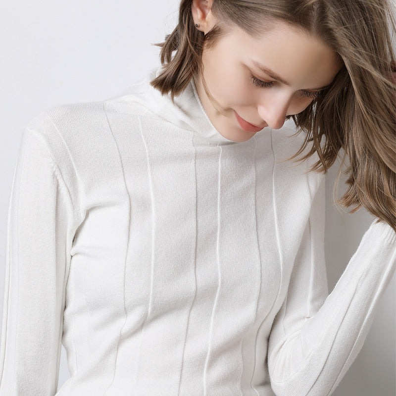 Cozy Essential: Warm sweater bottoming shirt for layering in style.