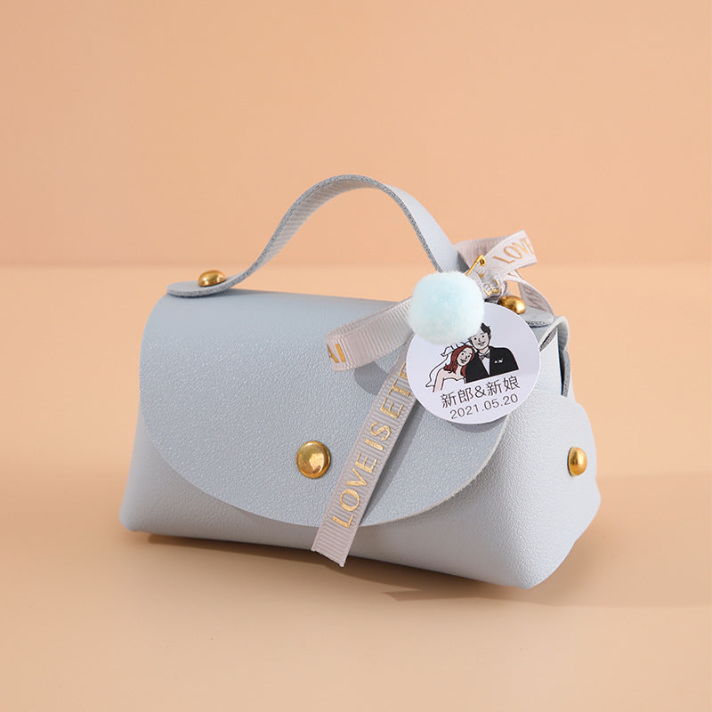 LuxeAura: The Creative Wedding European Style Candy Bag Handbag, an exquisite accessory designed to add a touch of elegance to your special day.