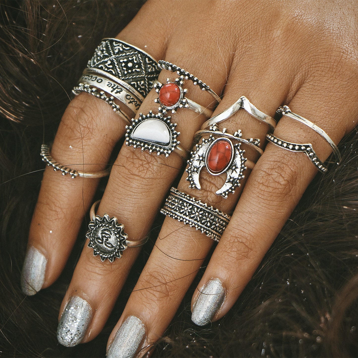 Vintage silver carved joint ring with red and white turquoise