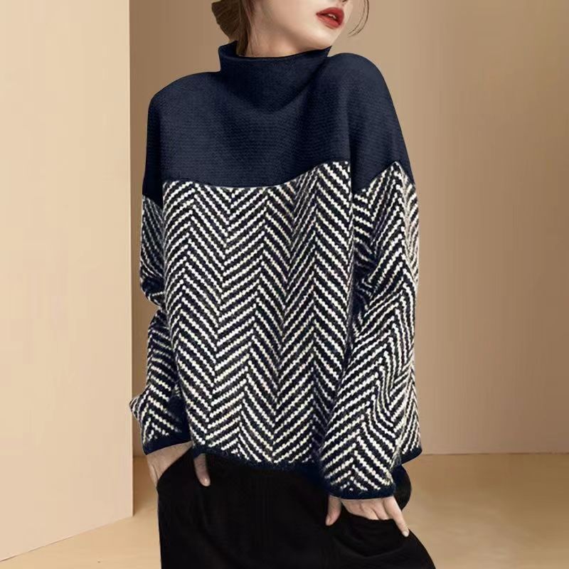 Cozy Comfort: Thickened turtleneck sweater, perfect for autumn and winter warmth.