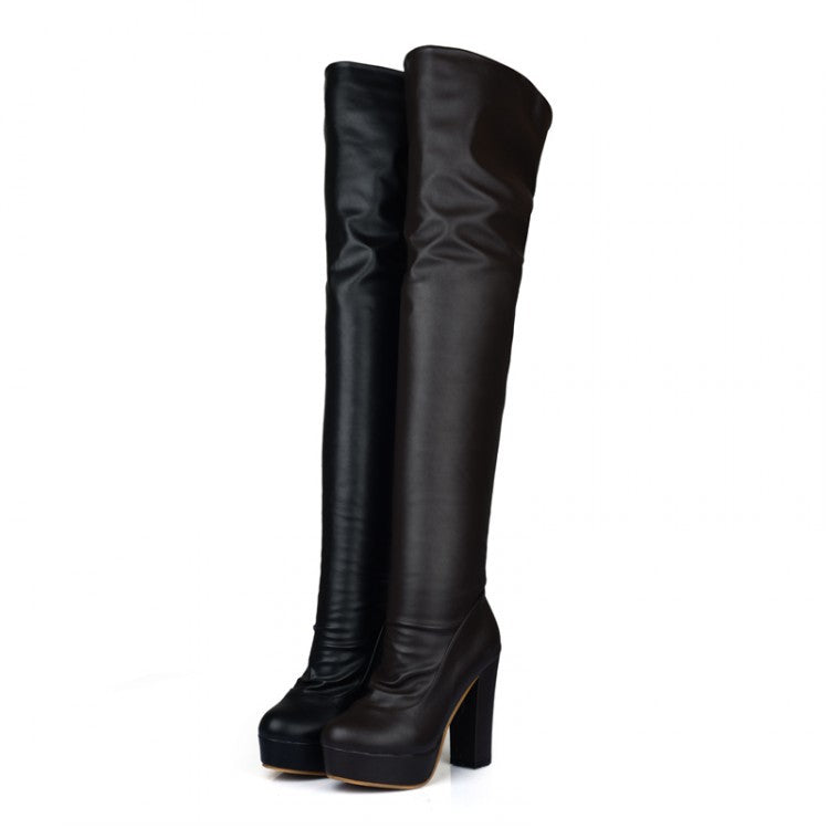 Wir präsentieren die FlexLeg Knight Boots – elegante Overknee-Stiefel mit elastischer Kraft, die Ihre Beine in Szene setzen und Ihnen einen selbstbewussten und stilvollen Gang ermöglichen.