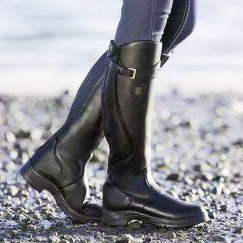 HighGlide-Stiefel für Damen von DocStride – Treten Sie mit unseren hohen Stiefeln für Damen in die Welt der Eleganz ein und bieten Sie bei jedem Schritt Stil und Komfort.