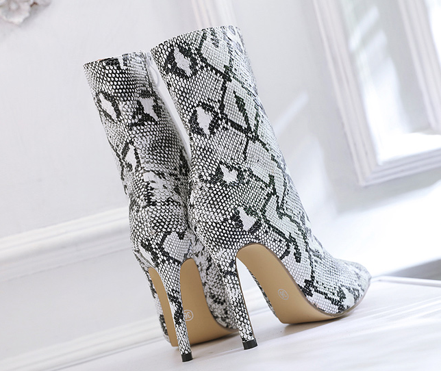 Single-inspired knight boots sexy stiletto serpentine pointed female boots