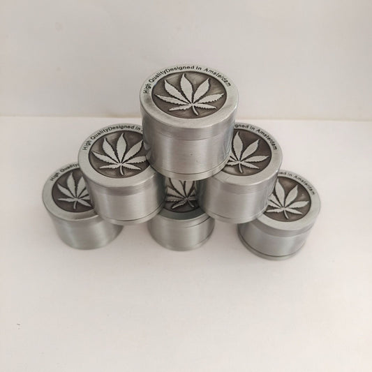 Zinc Alloy Maple Leaf 40mm Smoke Grinder