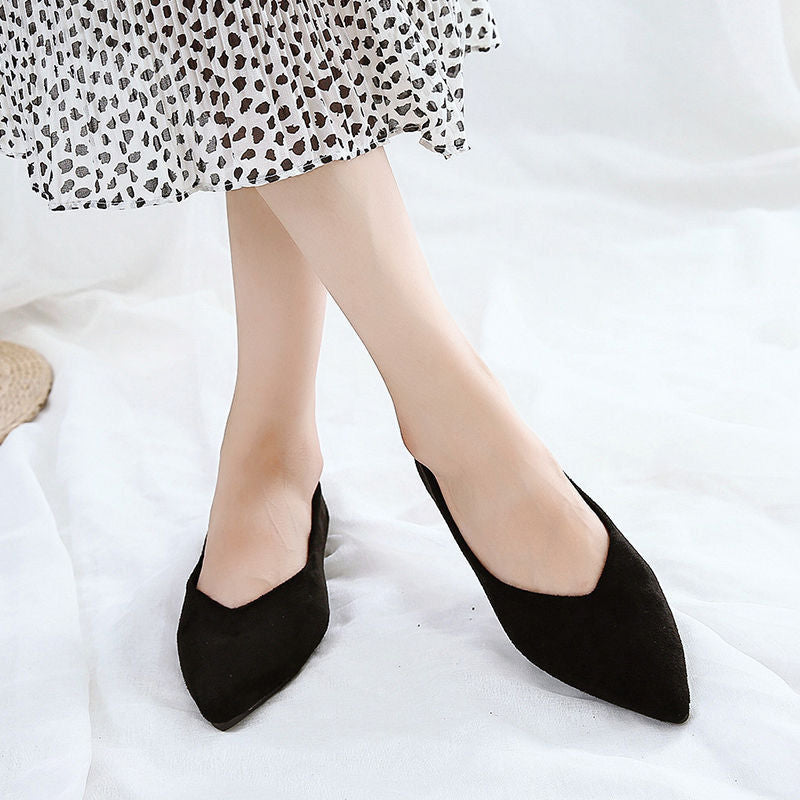 Net Celebrity Dating Pointed Thick Heel Shoes