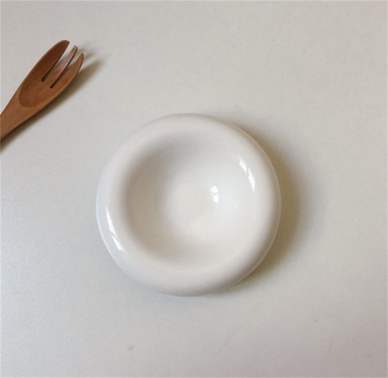 Ins Style Simple Pure White Ceramic Round Flanging Saucer