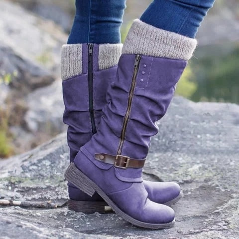 SideZip-Stiefel für Damen von DocStride – Erleben Sie Komfort und Stil mit unseren Stiefeln mit seitlichem Reißverschluss für Damen, die für einfaches Tragen ohne Kompromisse in Sachen Mode konzipiert sind.