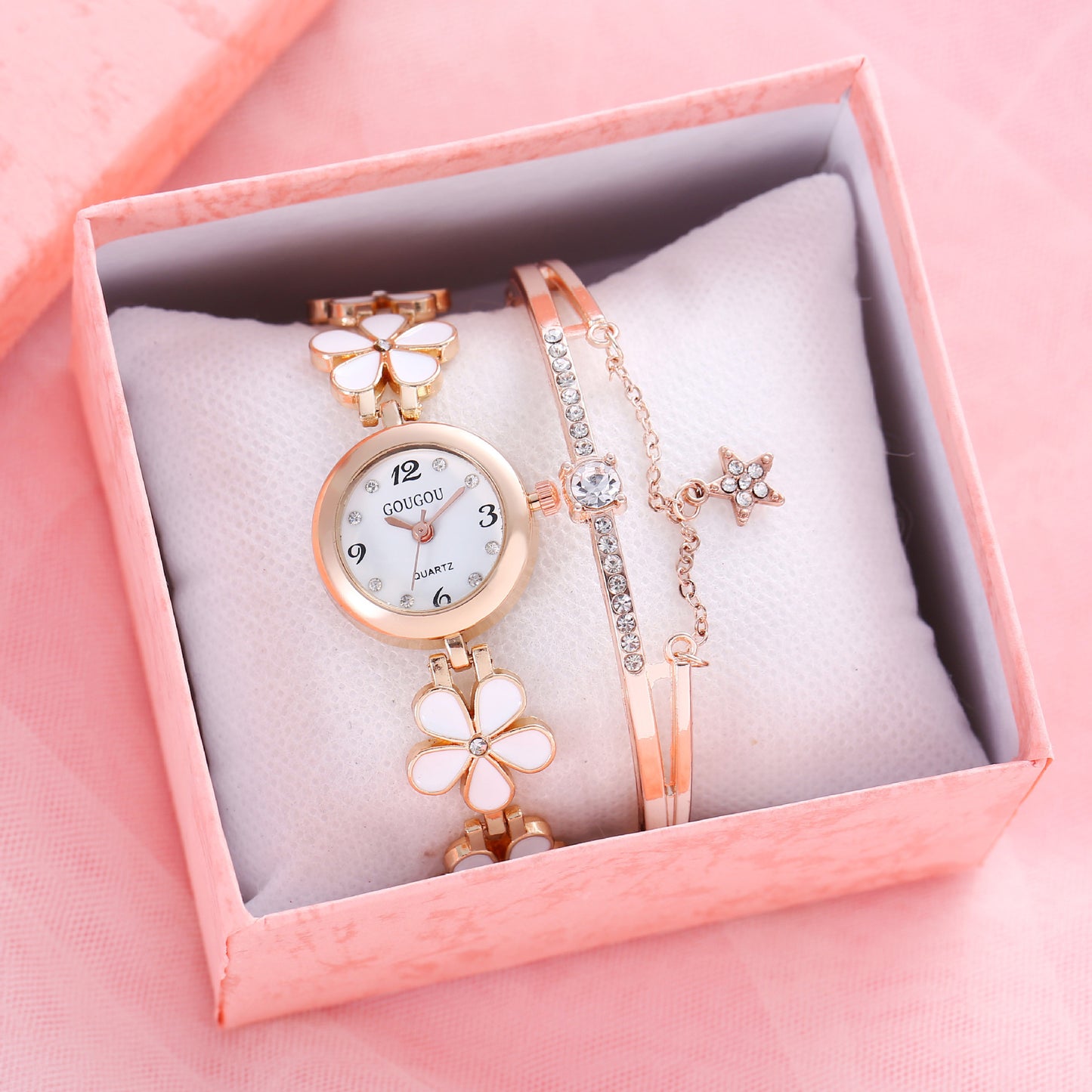 Ladies Petal Patterned Quartz Watch Bracelet Set