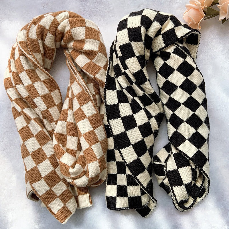 Checkerboard plaid knitted scarf for women autumn and winter black and white plaid scarf