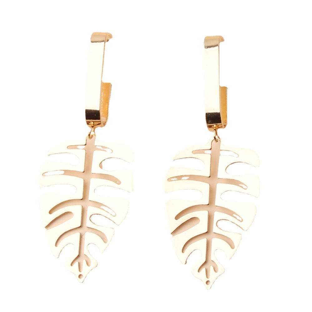 Women's Fashion, Personalized And Exaggerated Hollow Leaves Earrings