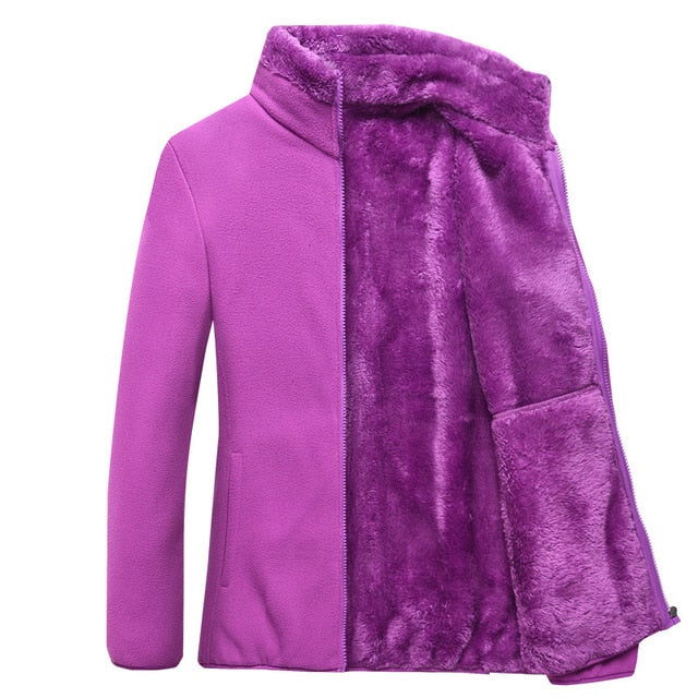 FleeceHaven: Thick fleece jacket for women, ideal for autumn and winter outdoor activities, providing polar fleece thermal insulation. Perfect for camping, hiking, and mountaineering.