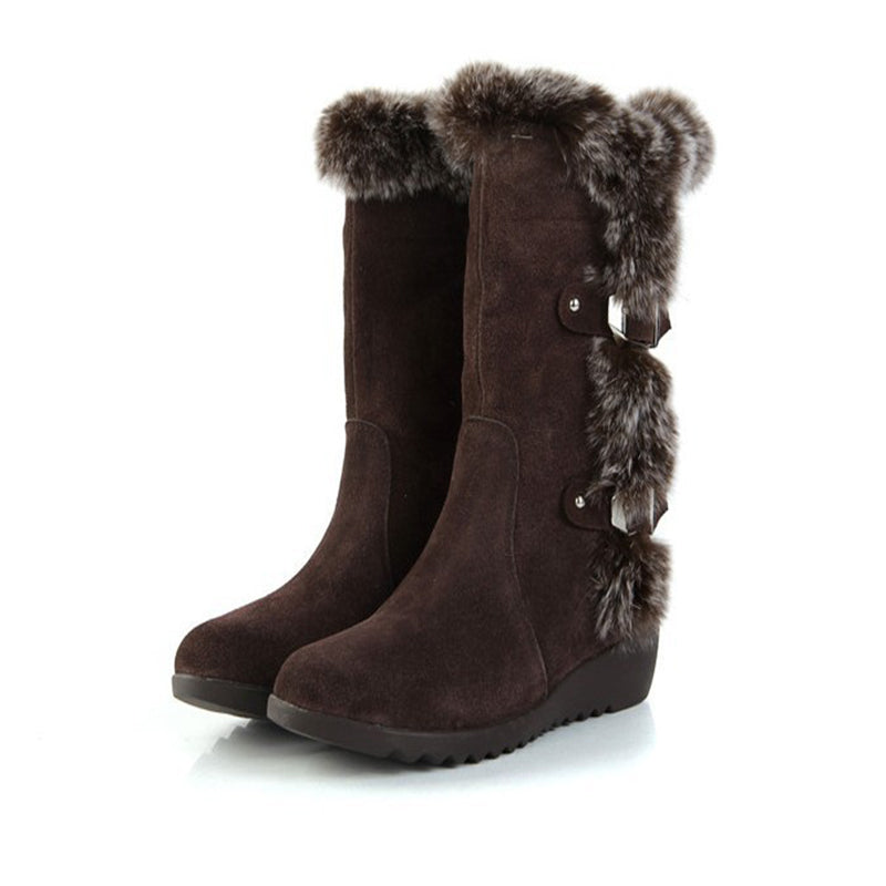 Step into winter warmth with LunaWarm's Brown Fur Mid-Calf Boots—casual comfort, slip-on ease, and fashionable flats for the perfect cold-weather style.