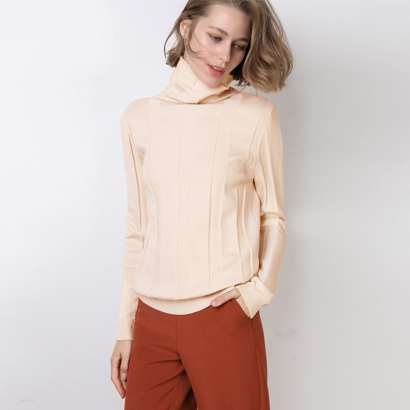 Cozy Essential: Warm sweater bottoming shirt for layering in style.