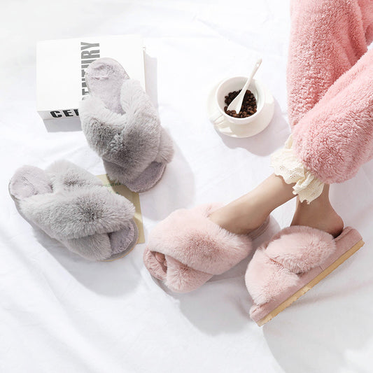 FashionHeat: Stylish women's winter platform thermal cotton slippers for indoor warmth.