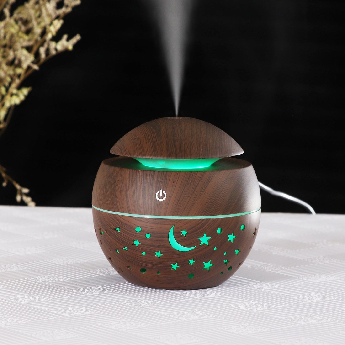 Sternenhimmel-Holzmaserung, hohler Stern, Mond, Luftbefeuchter, kreativer, farbenfroher Lichtdurchlässigkeits-Mini-Aroma-Diffusor mit 130 ml