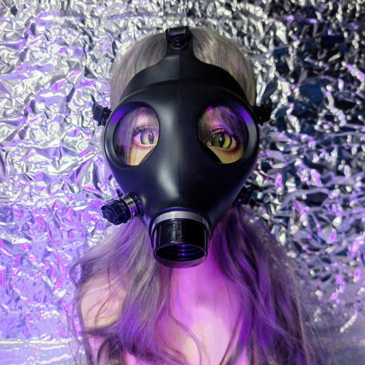 Anti Chemical Cat Latex Coat With Strap Gas Mask